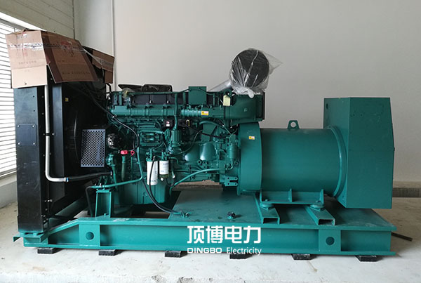 300KW沃尔沃柴油发电机组型号TAD1343GE技术参数